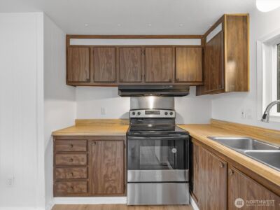 11510 E Riverside Drive #26, Bothell, WA 98011 - Photo 10