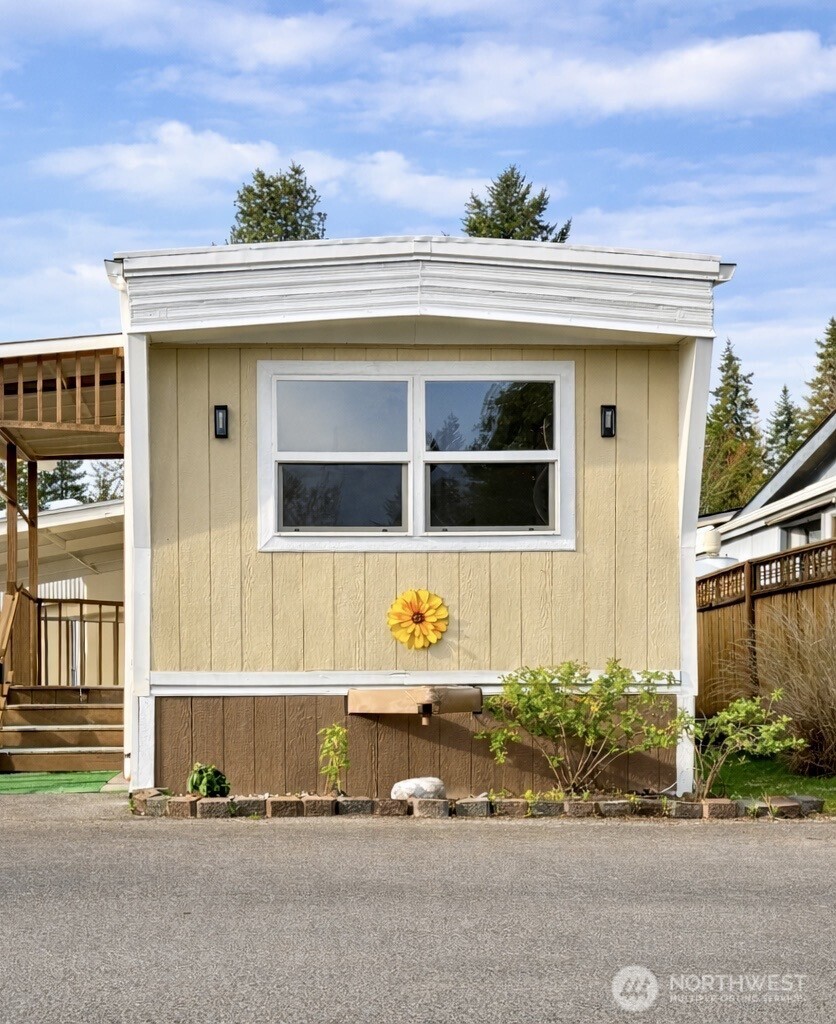 24222 54th Avenue W #57, Mountlake Terrace, WA 98043