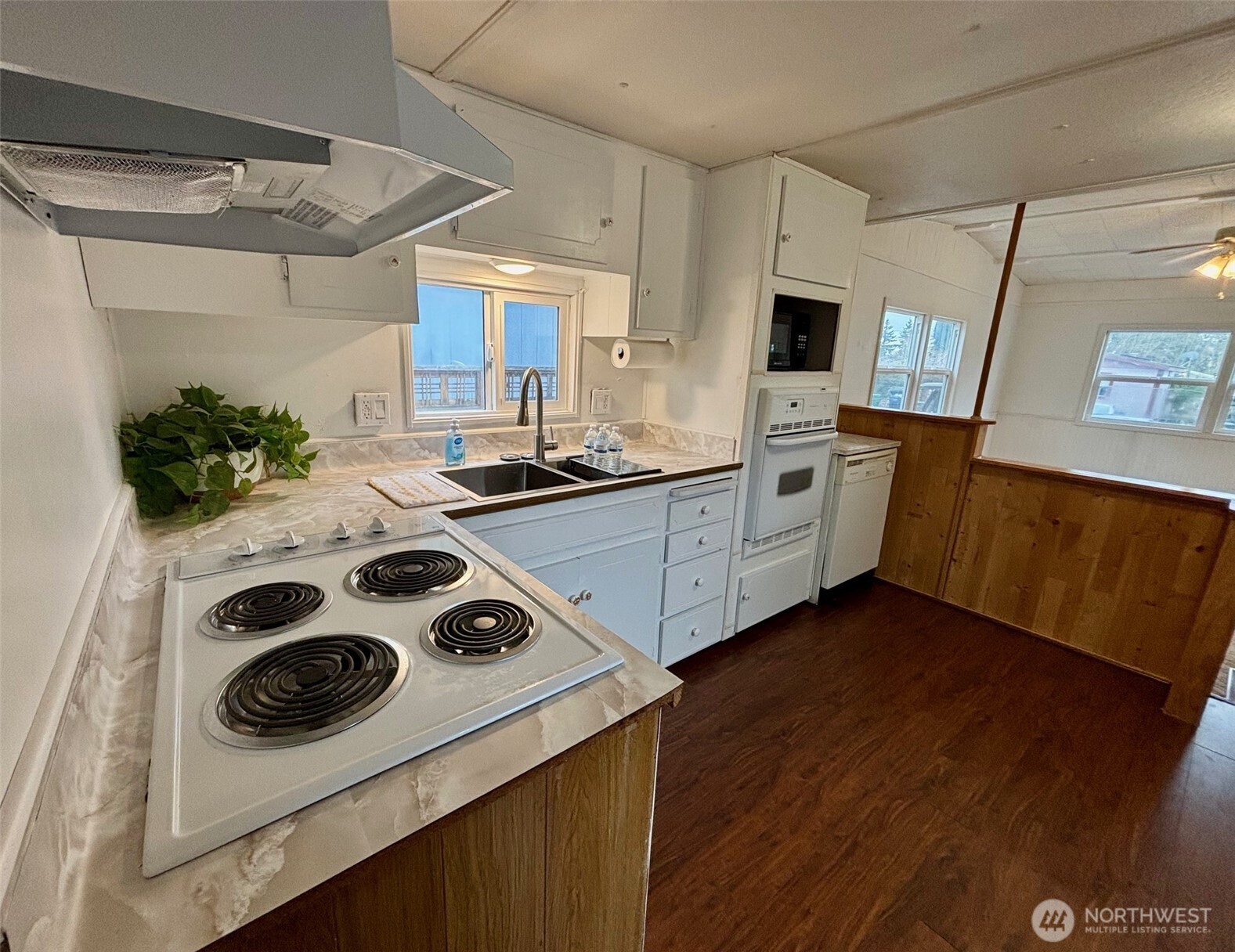 24222 54th Avenue W #57, Mountlake Terrace, WA 98043