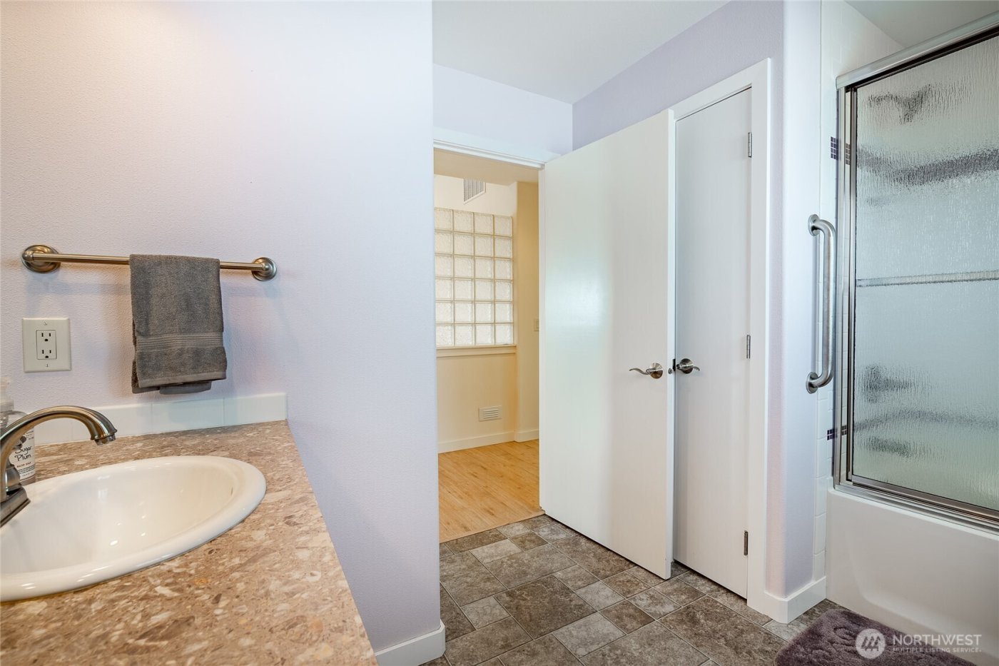 8118 Comox Road , Blaine, WA 98230