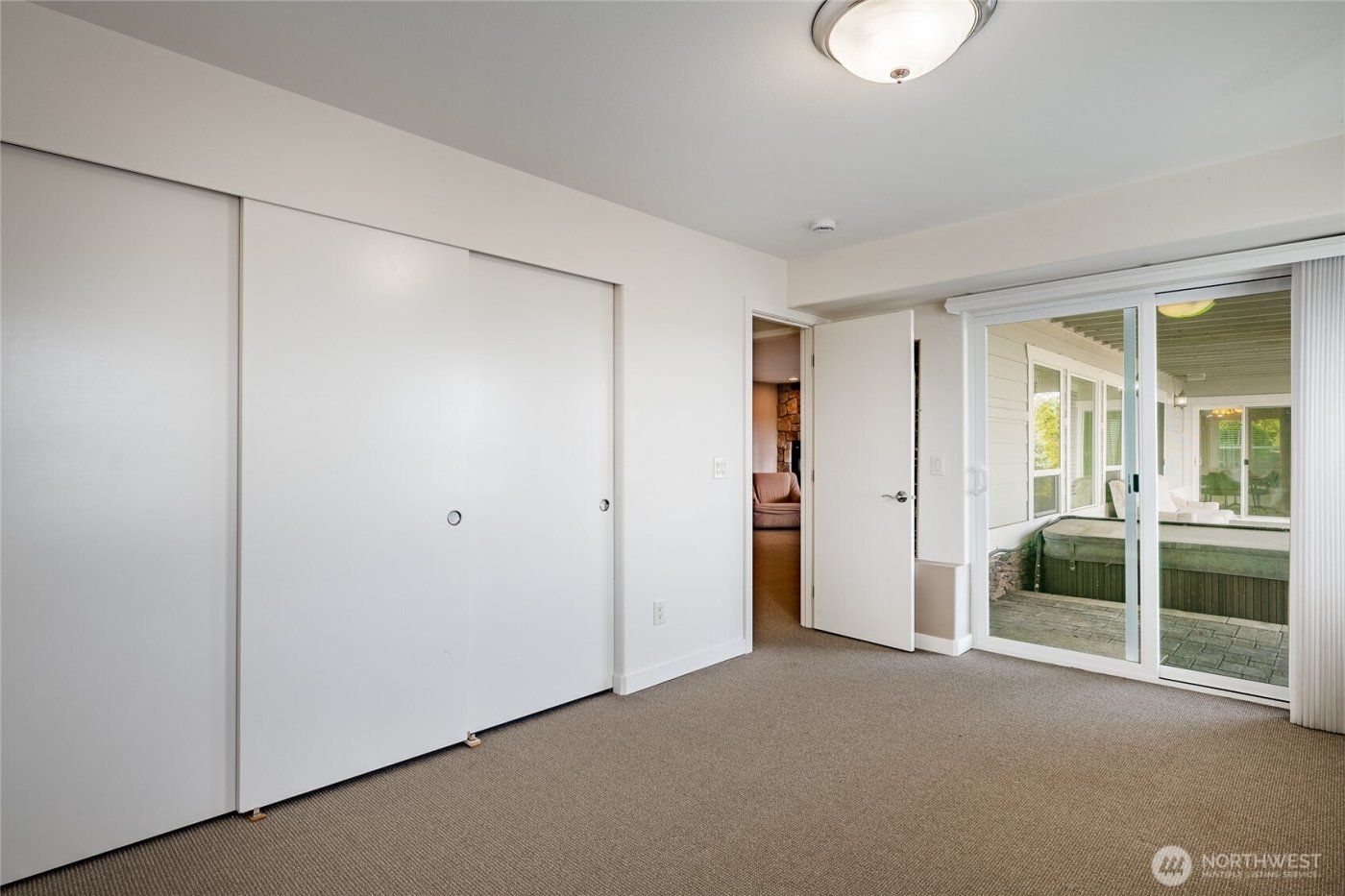 8118 Comox Road , Blaine, WA 98230