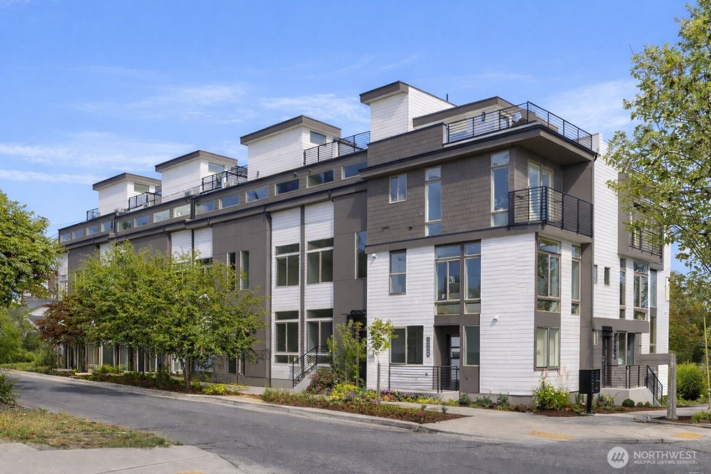 4416 Midvale Avenue N, Seattle, WA 98103