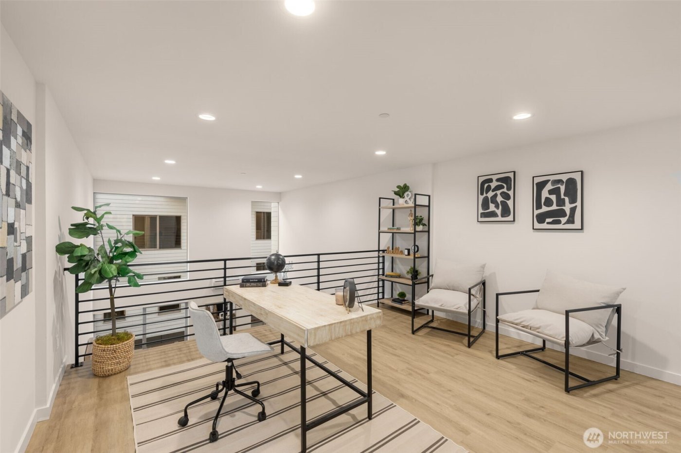 4416 Midvale Avenue N, Seattle, WA 98103