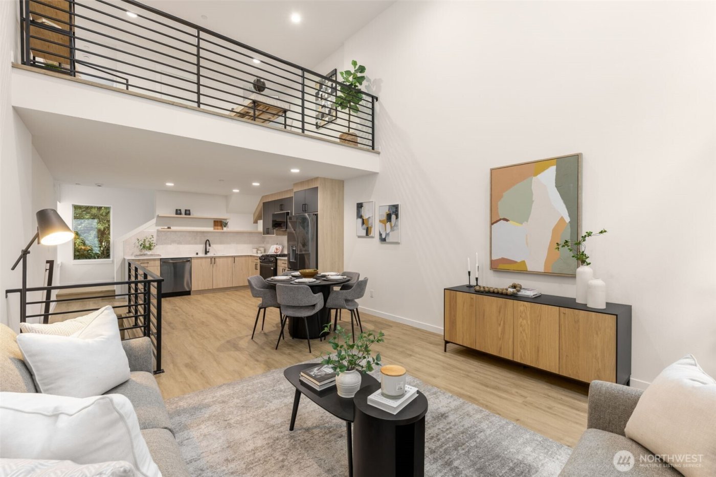 4416 Midvale Avenue N, Seattle, WA 98103