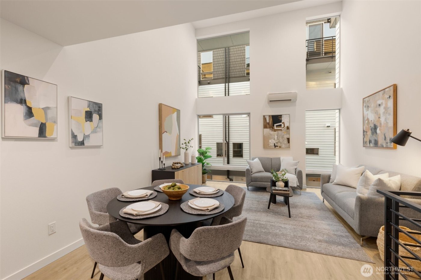 4416 Midvale Avenue N, Seattle, WA 98103