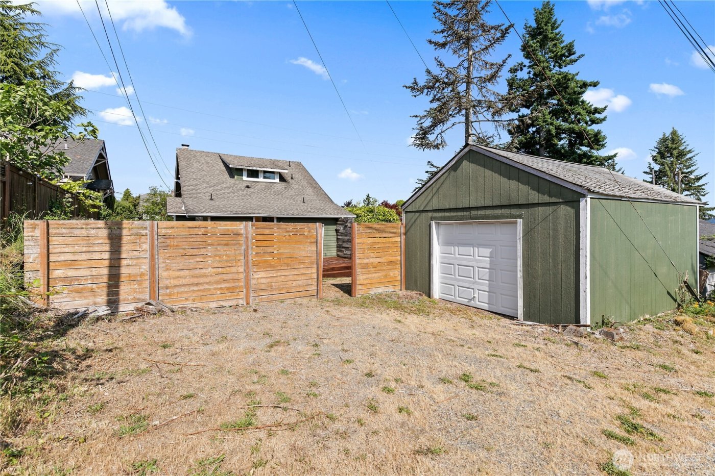 4519 N Gove Street , Tacoma, WA 98407
