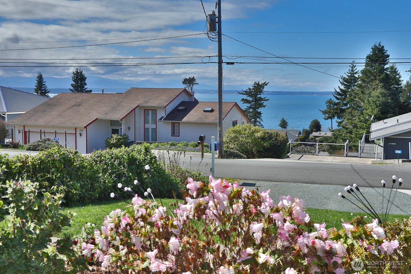 1767 Fircrest Avenue , Coupeville, WA 98239