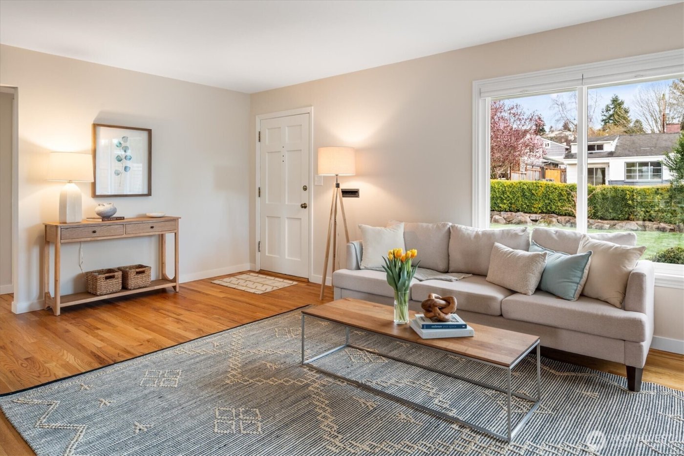 12239 11th Avenue NW, Seattle, WA 98177-4313