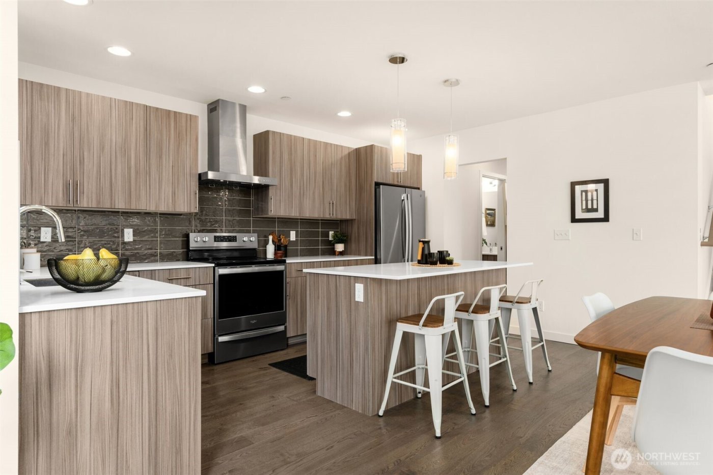 6012 S 127th Lane , Seattle, WA 98178-5183