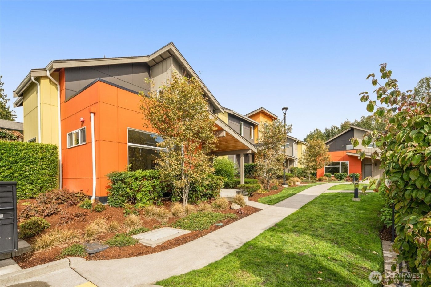 6012 S 127th Lane , Seattle, WA 98178-5183