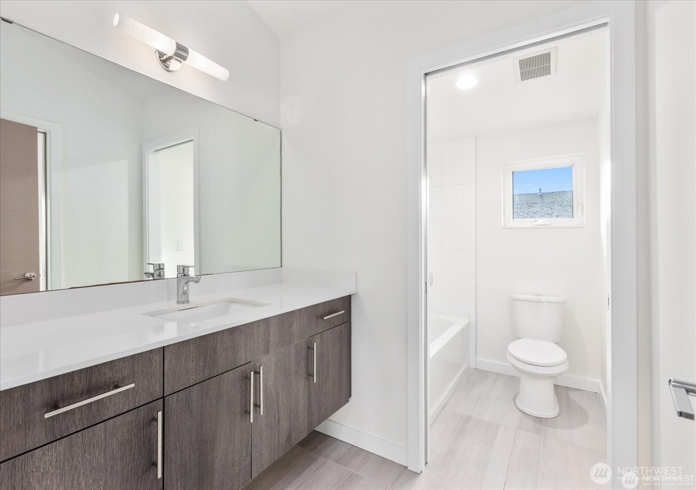 6013 S 127th Lane , Seattle, WA 98178-5183