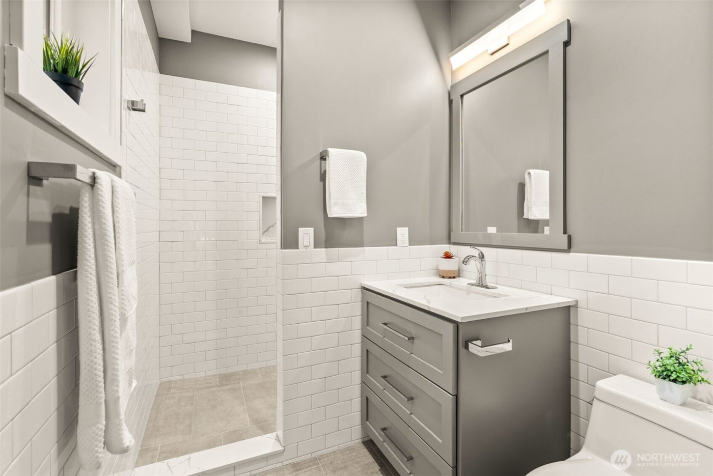 11642 Roseberg Ave S, Burien, WA 98168