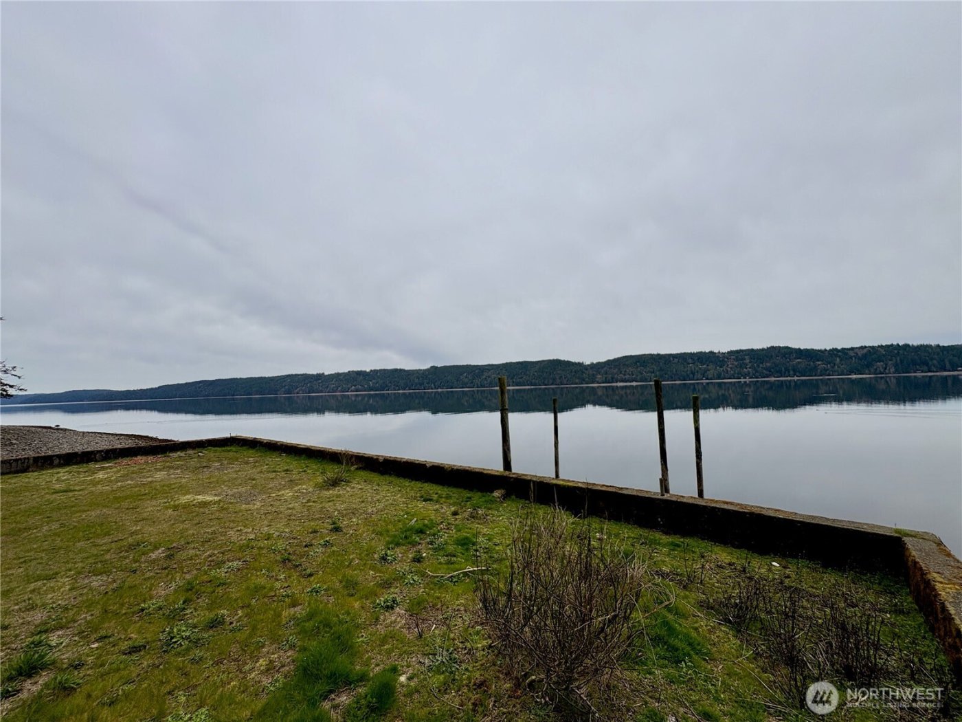 1 N US Highway 101 , Hoodsport, WA 98548