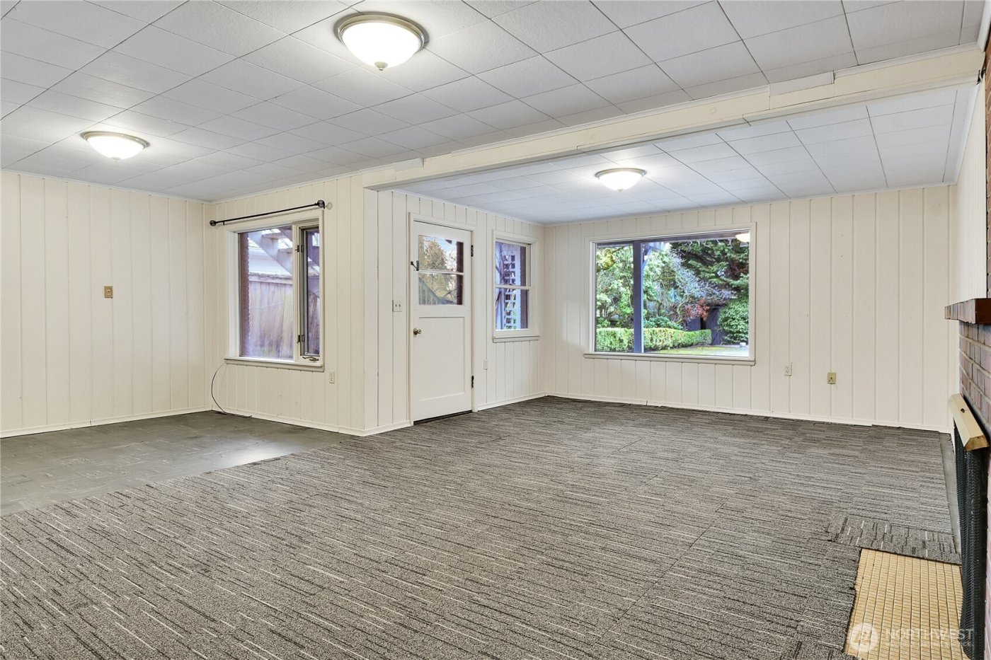 921 Sunset Way , Bellevue, WA 98004