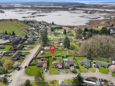 6030 57th Drive NE, Marysville, WA 98270-9540 - Photo 2