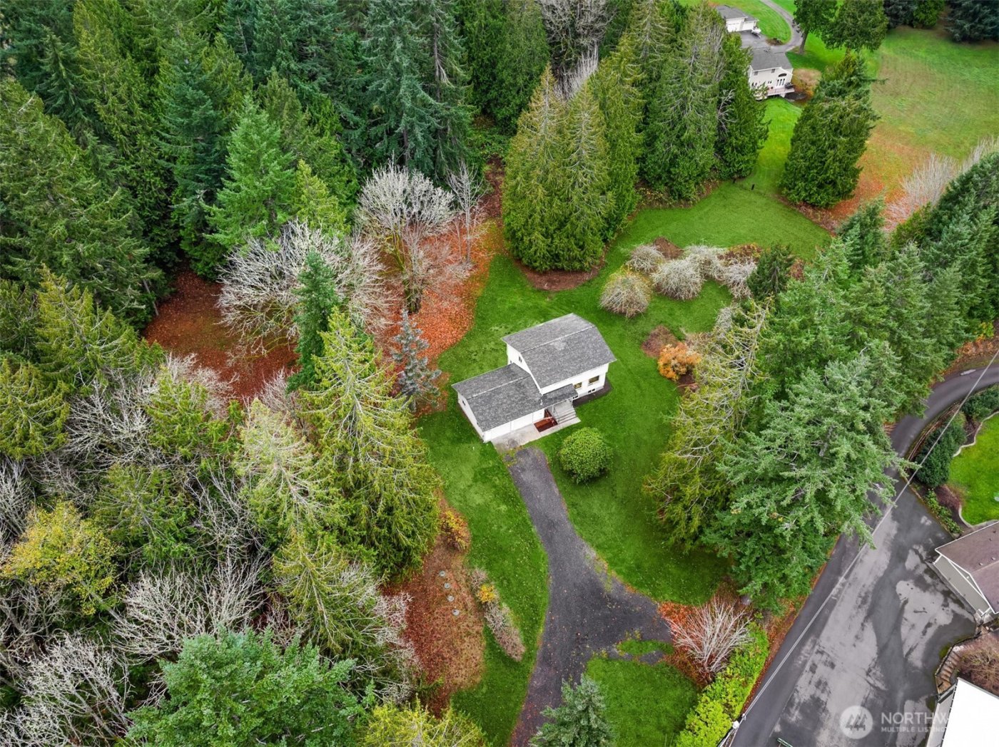 34031 Bonnieview Lane NE, Kingston, WA 98346