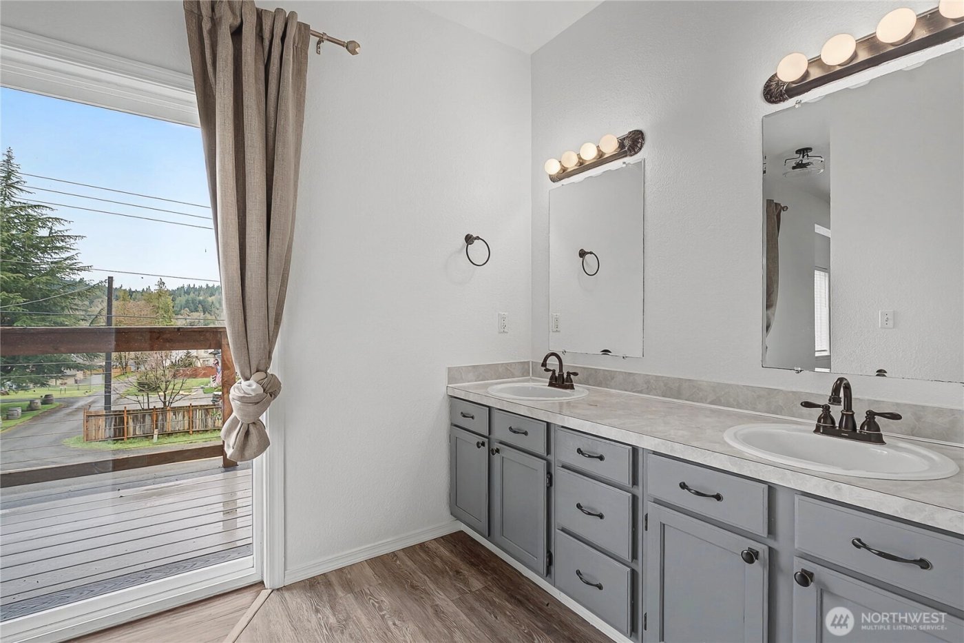 7239 Long Lake Road SE, Port Orchard, WA 98367