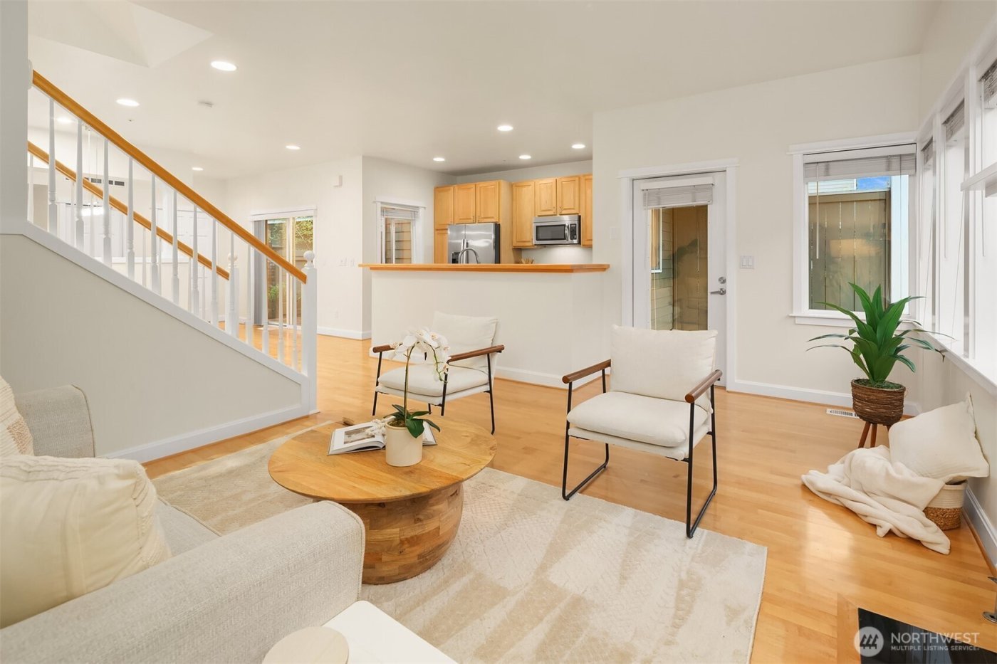 10007 NE 37th Court , Kirkland, WA 98033