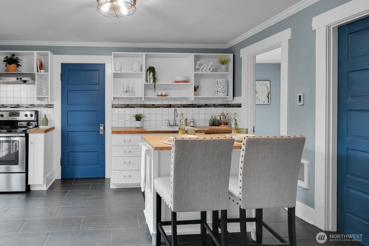 2110 Virginia Avenue , Everett, WA 98201