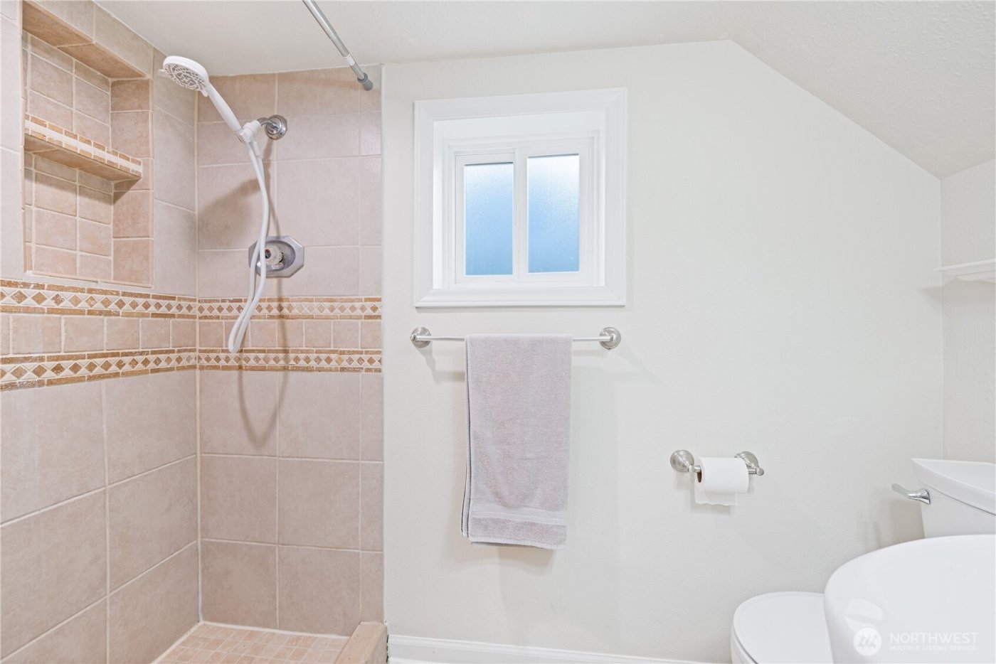 2824 Garfield Street , Longview, WA 98632