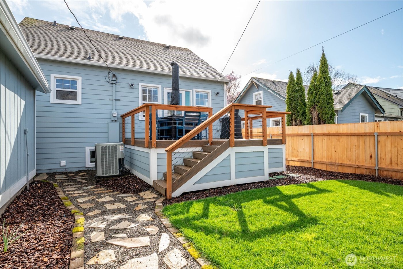 2824 Garfield Street , Longview, WA 98632