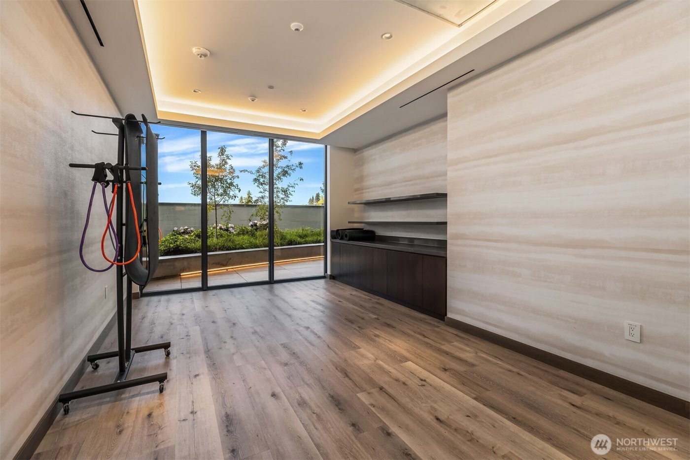 889 103rd Avenue #410, Bellevue, WA 98004