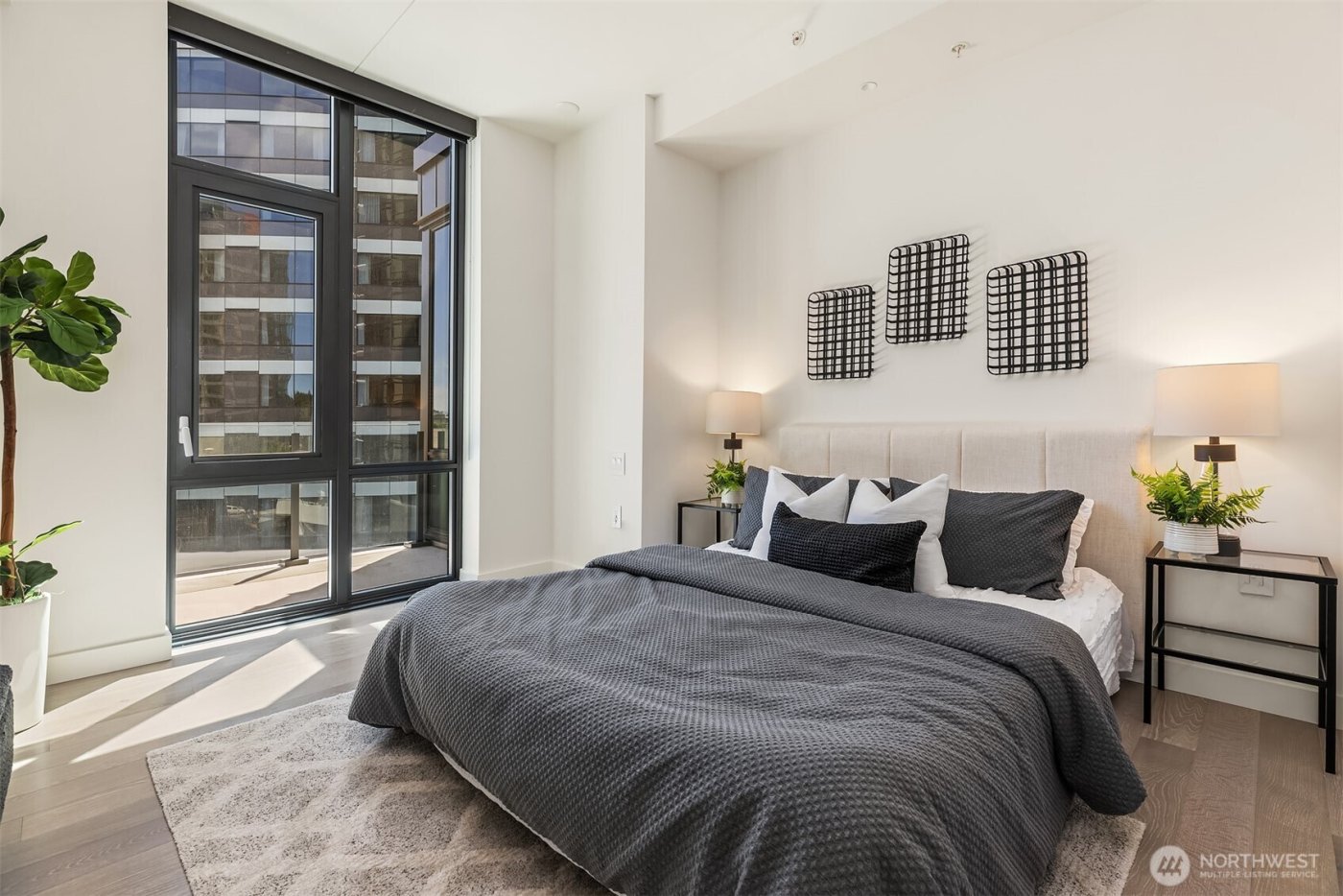 889 103rd Avenue #410, Bellevue, WA 98004