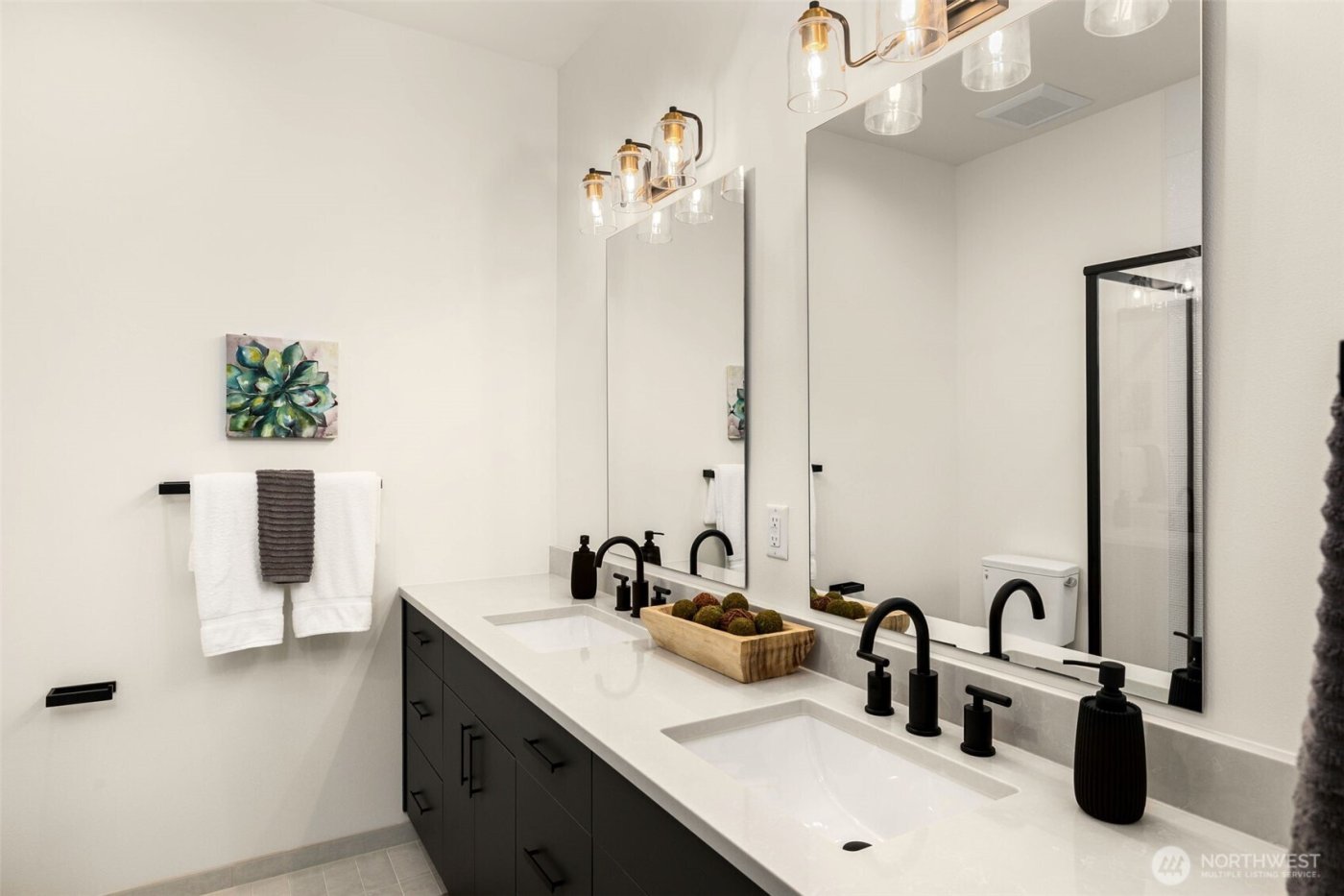 113 24th Avenue E #B, Seattle, WA 98112