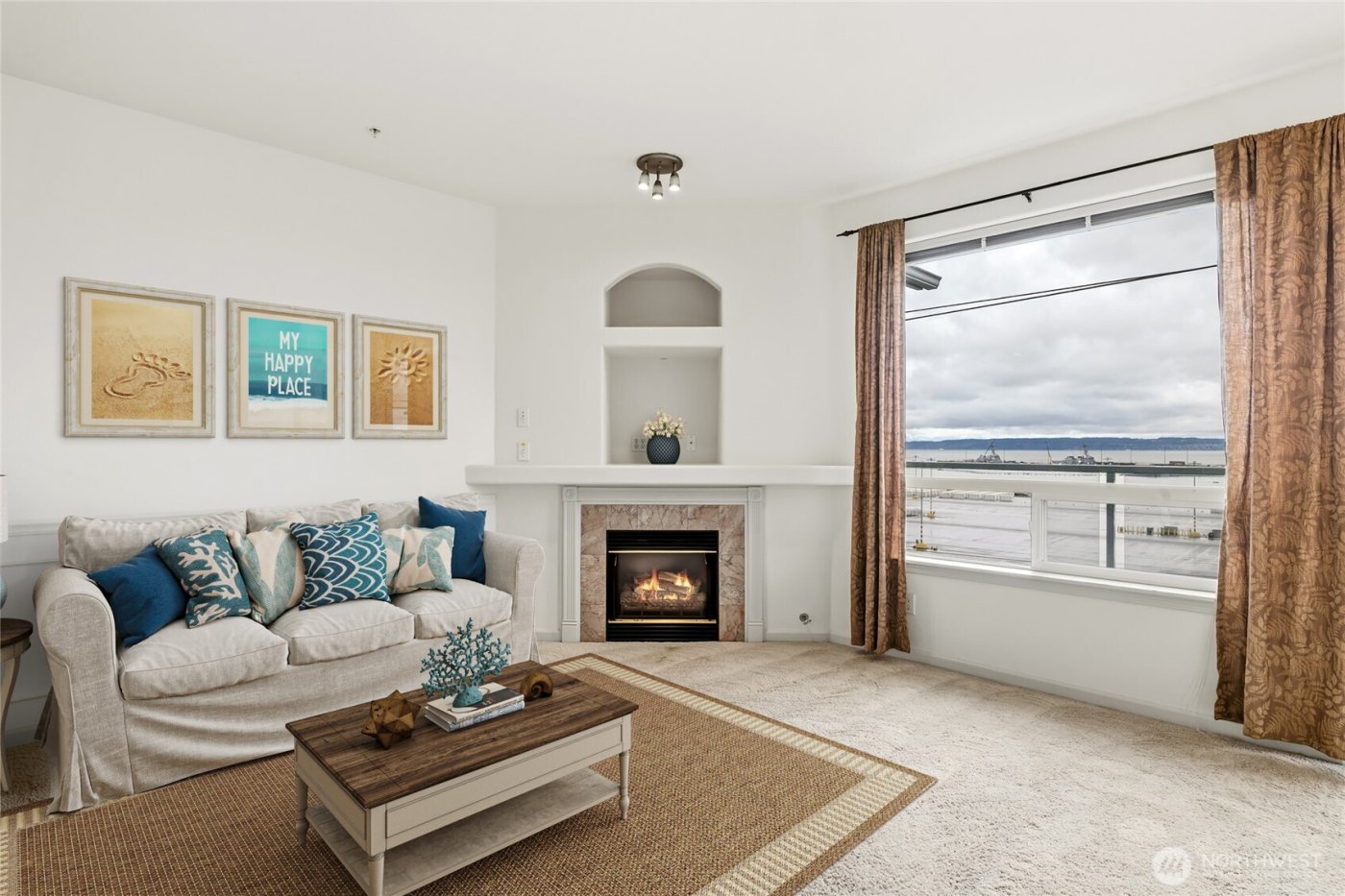 2420 Grand Avenue #303, Everett, WA 98201