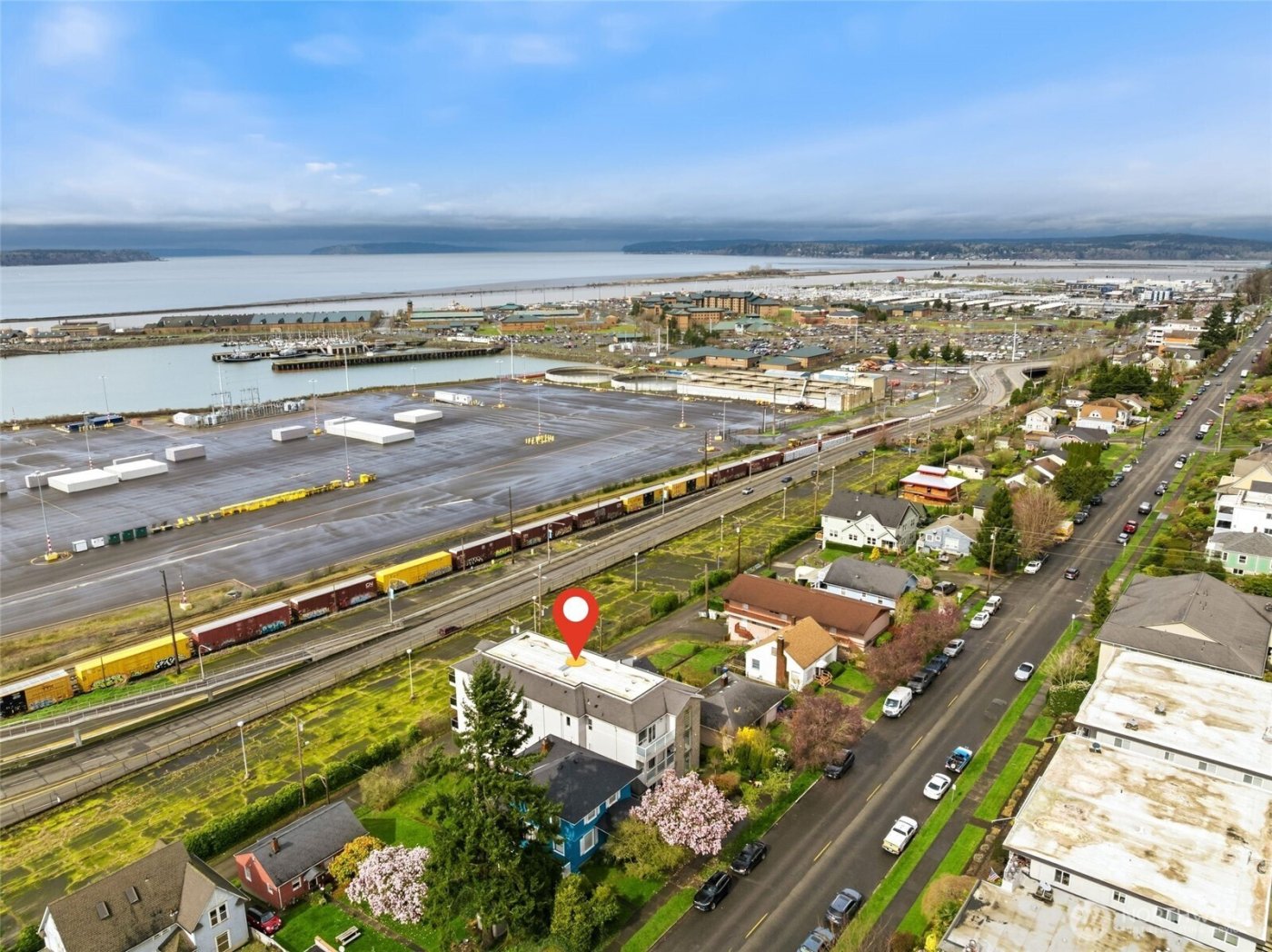 2420 Grand Avenue #303, Everett, WA 98201