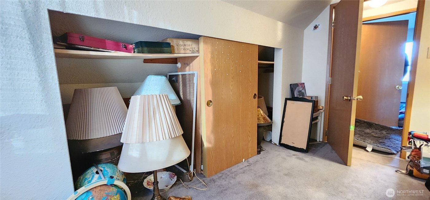 5211 W Skokomish Valley Road , Shelton, WA 98584