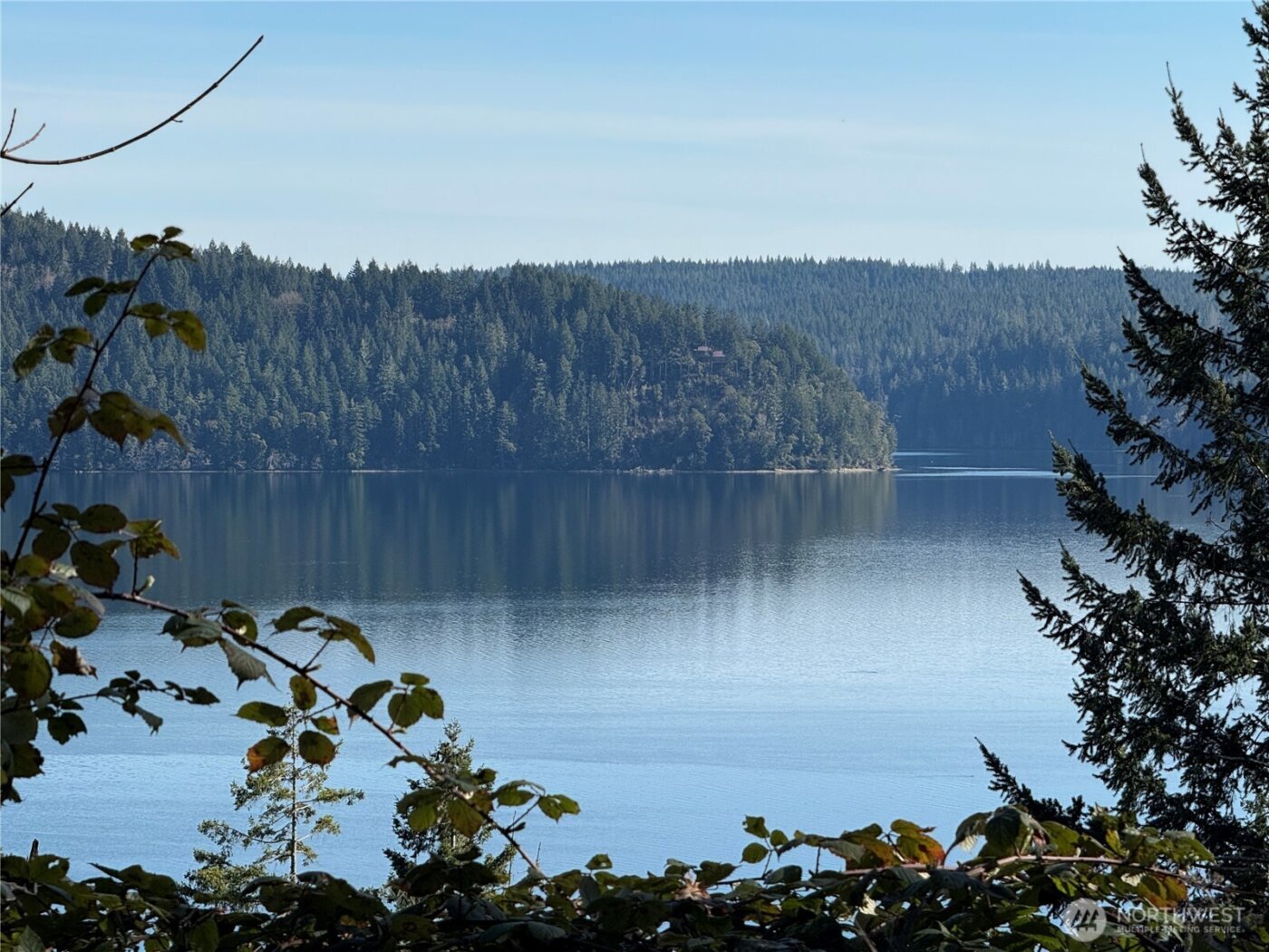 63 Devereaux Drive , Lilliwaup, WA 98555