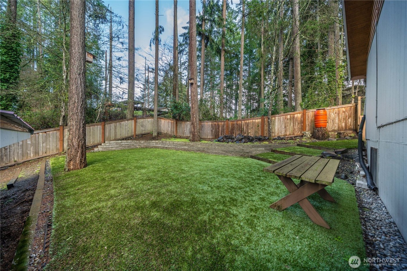 6019 Alameda Ave W, University Place, WA 98467