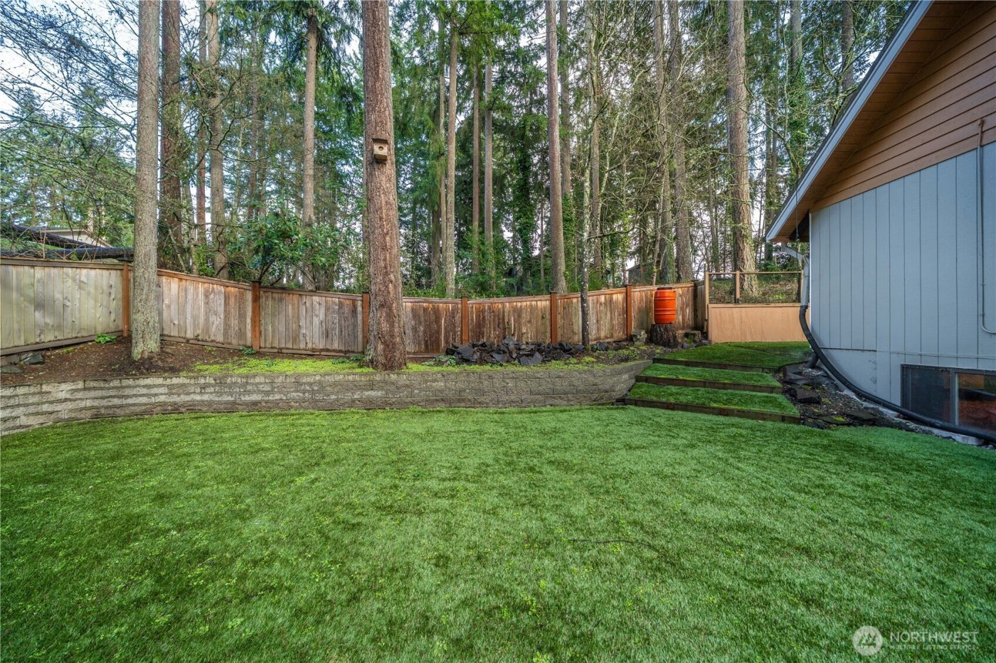 6019 Alameda Ave W, University Place, WA 98467