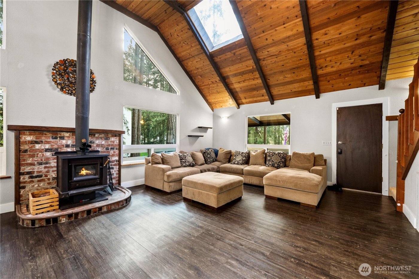 6019 Alameda Ave W, University Place, WA 98467