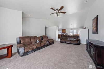620 N Larkspur , Othello, WA 99344 - Photo 4