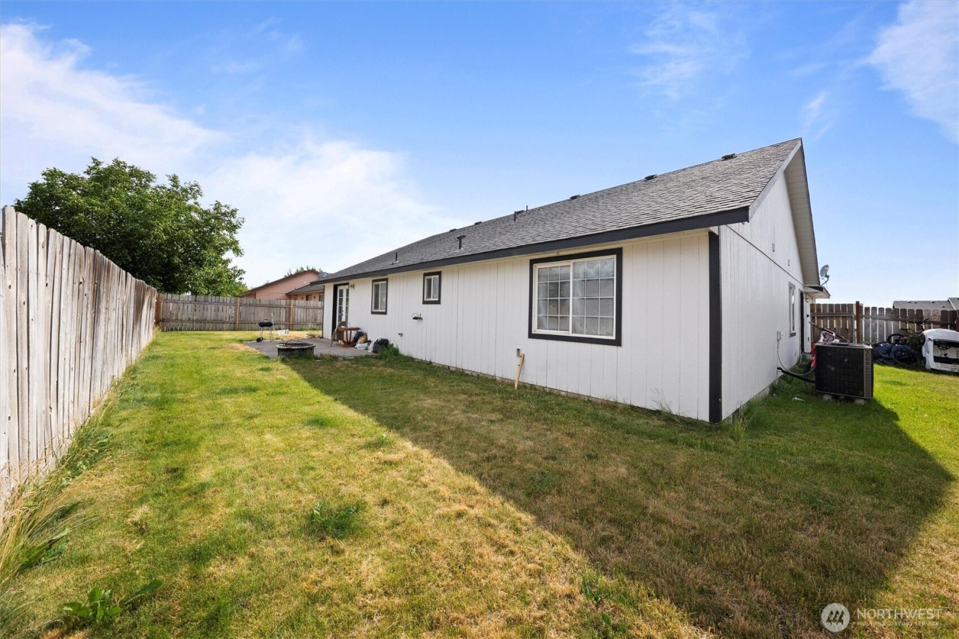 620 N Larkspur , Othello, WA 99344