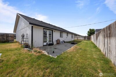 620 N Larkspur , Othello, WA 99344 - Photo 8