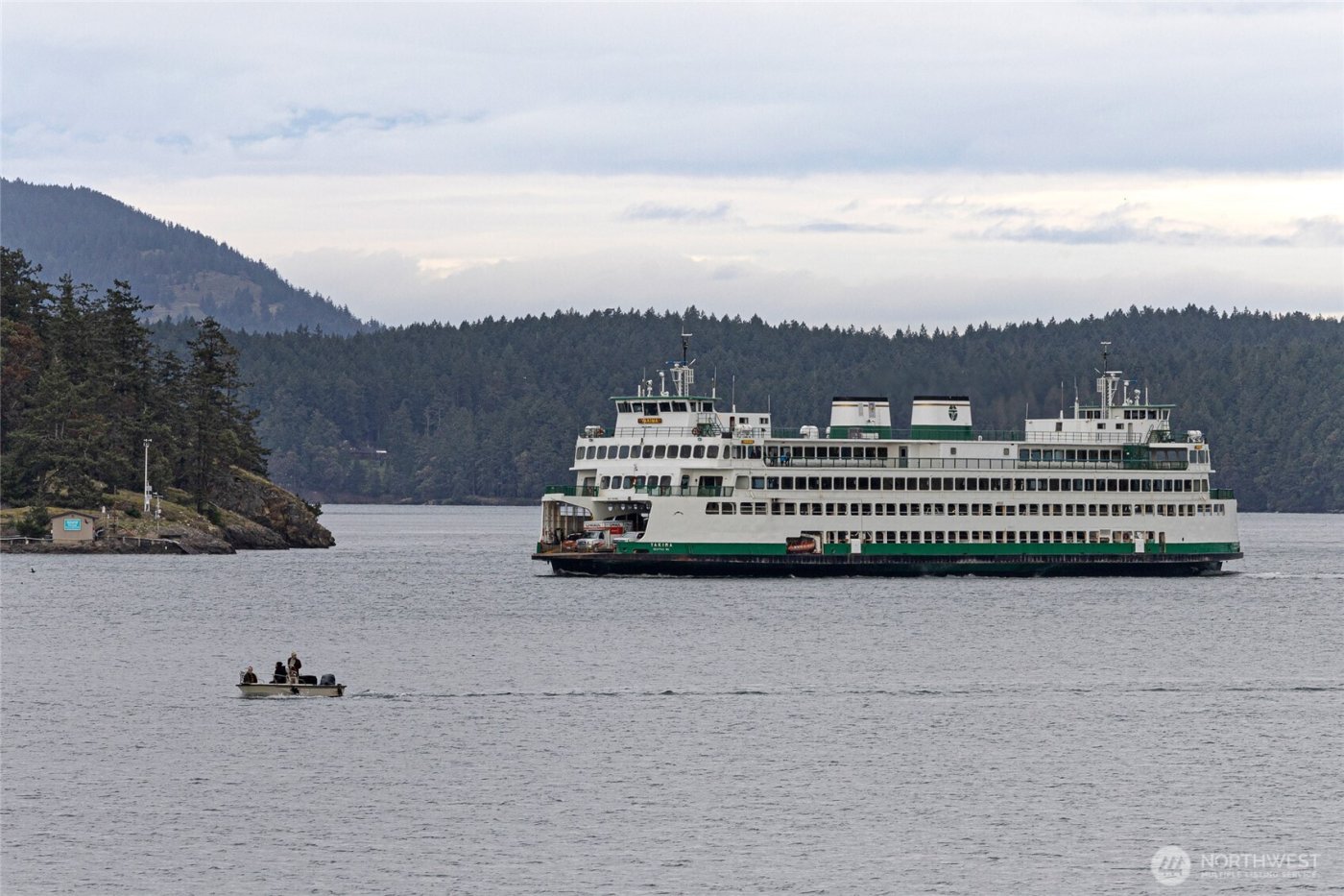 241 Warbass Way #A202, Friday Harbor, WA 98250