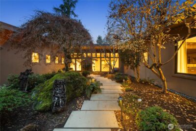 3215 78th Place NE, Medina, WA 98039