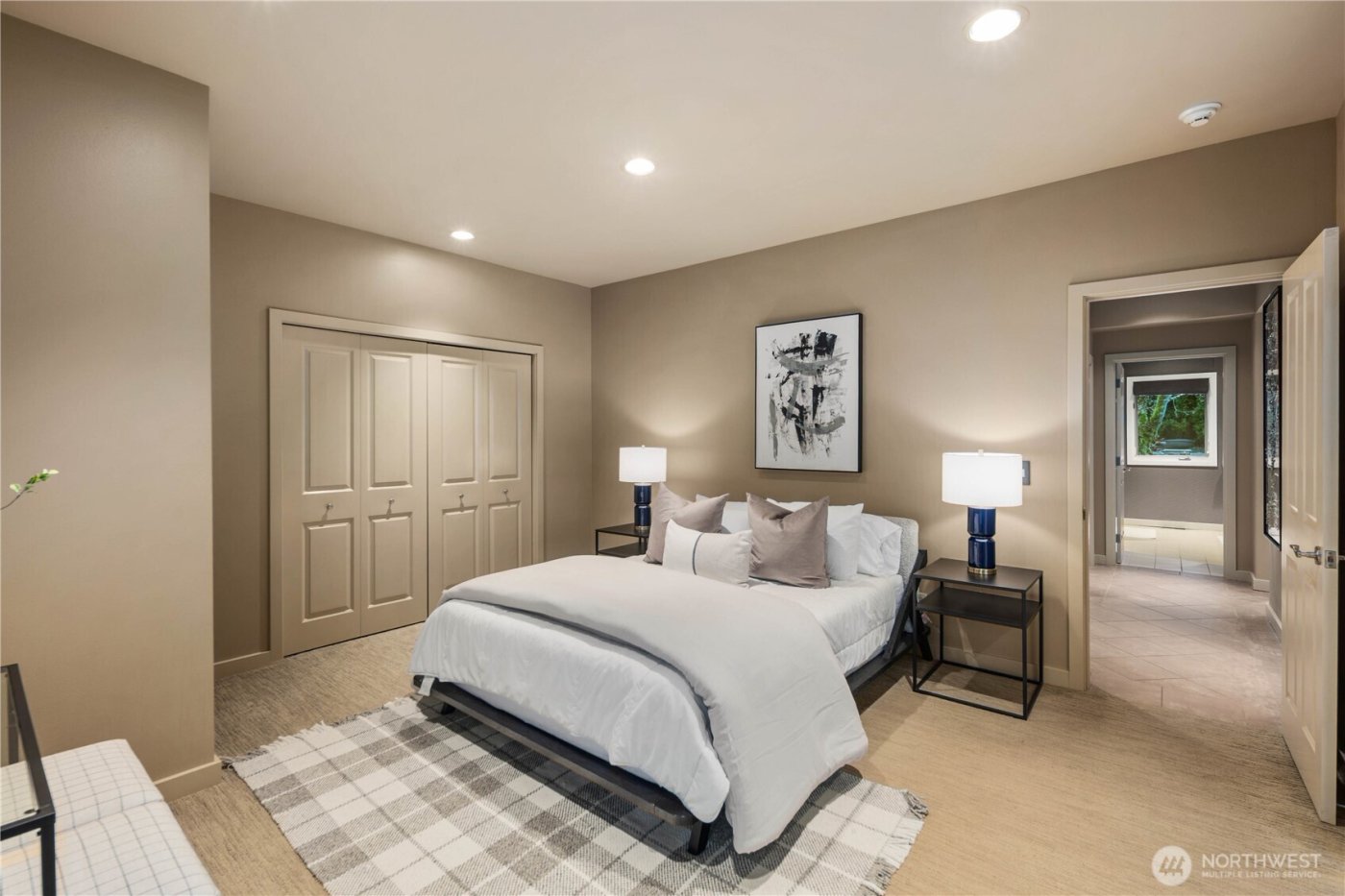 3215 78th Place NE, Medina, WA 98039