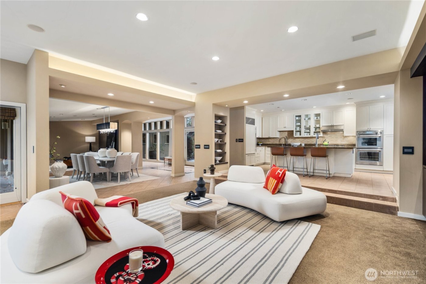 3215 78th Place NE, Medina, WA 98039