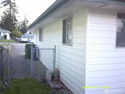 1550 NE 8th Avenue , Oak Harbor, WA 98277 - Photo 5