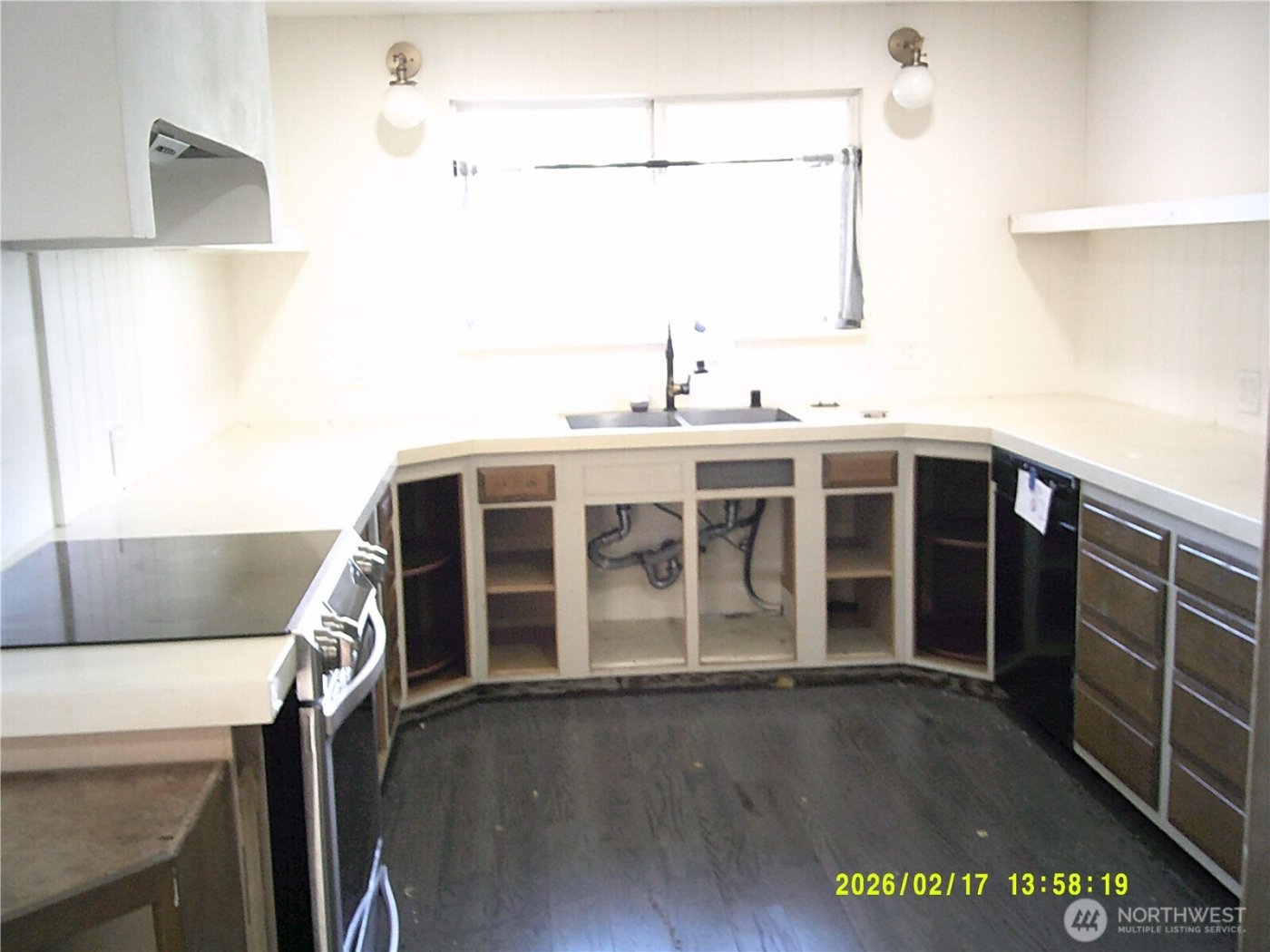 1550 NE 8th Avenue , Oak Harbor, WA 98277