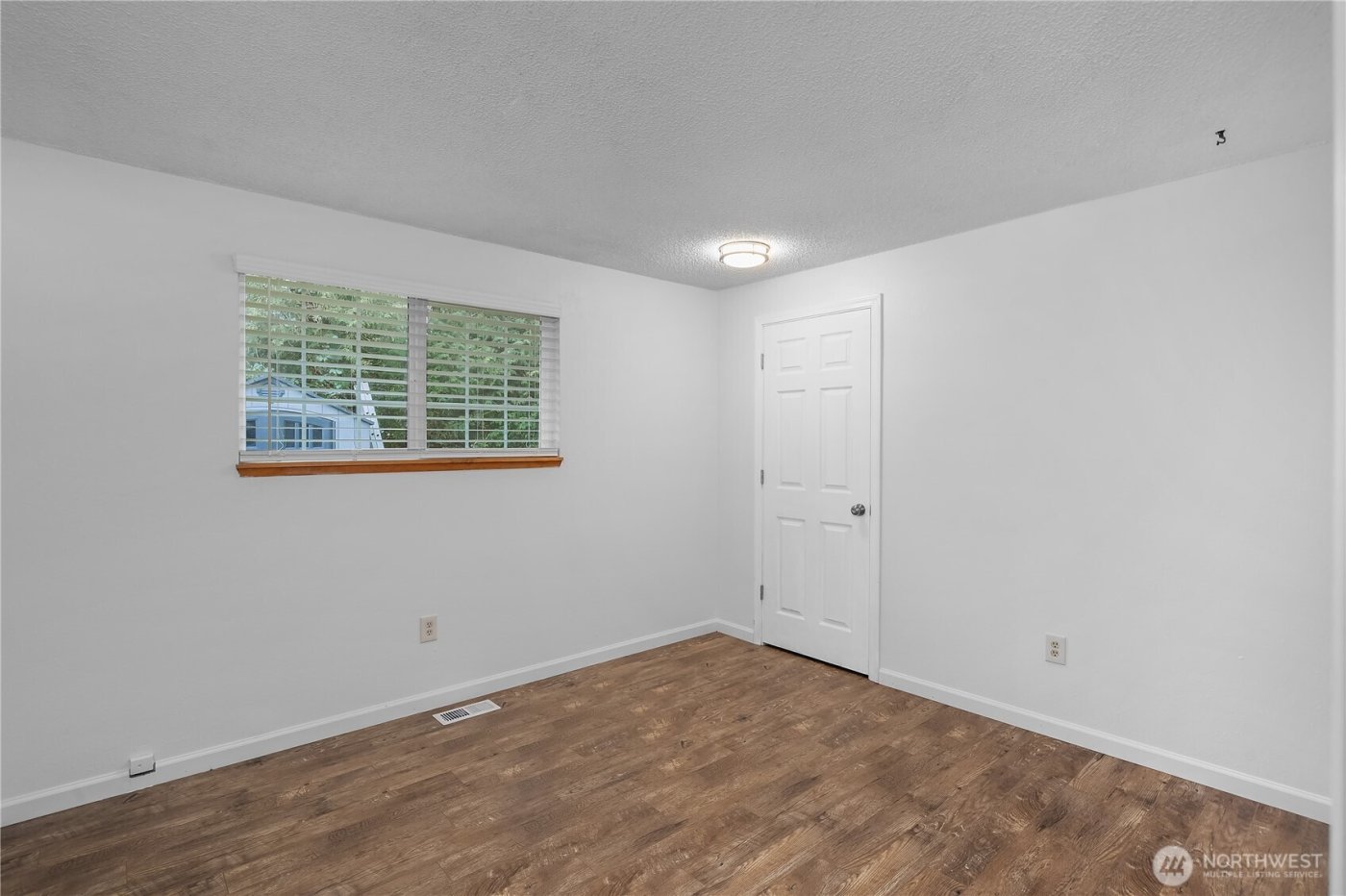 8440 9th Avenue SE, Olympia, WA 98513