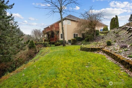 17705 92nd Ave East , Puyallup, WA 98375