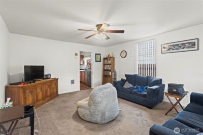6828 Yakima Avenue , Tacoma, WA 98408 - Photo 4