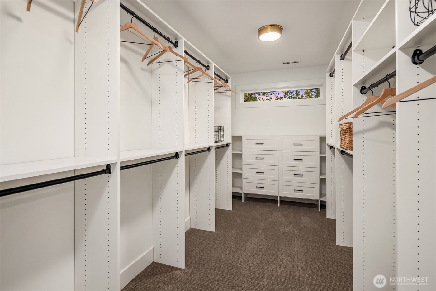 13662 NE 101st Street , Kirkland, WA 98033