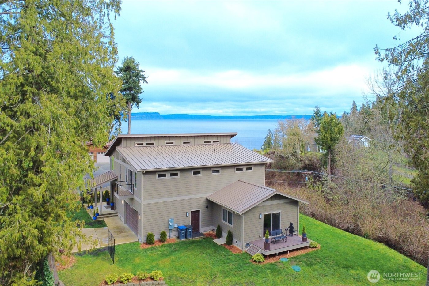 7618 NE Zachariasen Court , Hansville, WA 98340