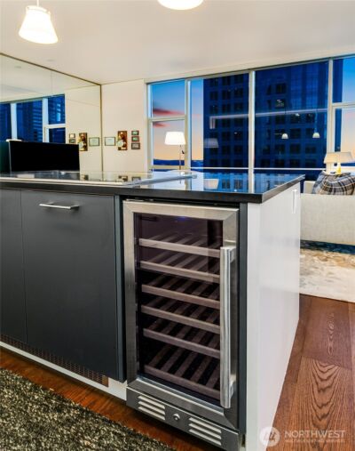 909 5th Avenue #2301, Seattle, WA 98164 - Photo 7